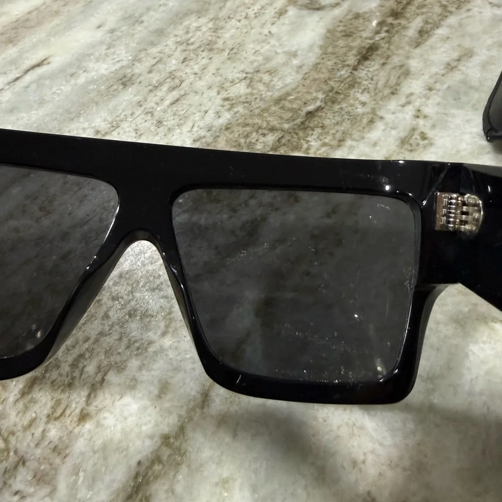 Celine Black Rectangular Sunglasses with Case - Picture 5 of 11